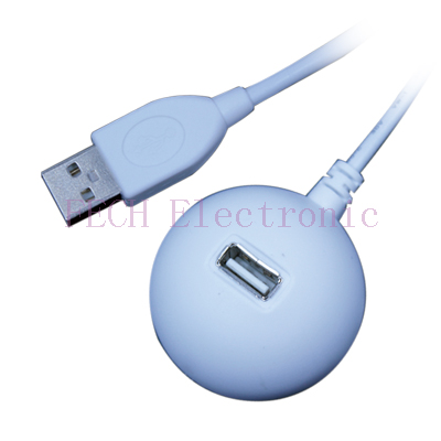 USB 2.0 Docking Extension cable on table A/M to A/F